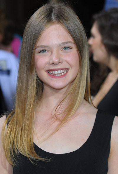 114635-Elle_Fanning_large