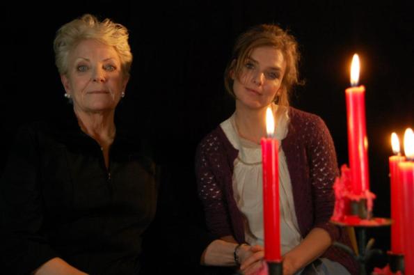 Lone Fleming y Maya Reyes: Dos miradas irresistibles. 