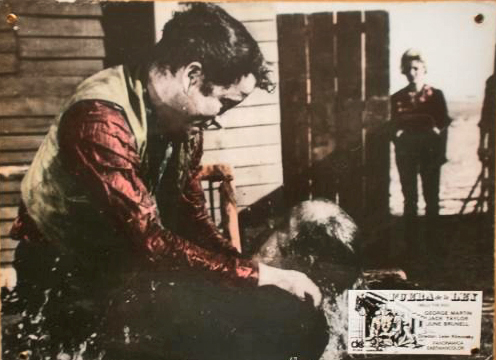 Efectivamente, este fotocromo original (coloreado, tal y como se hacía antes) muestra el momento abrevadero)