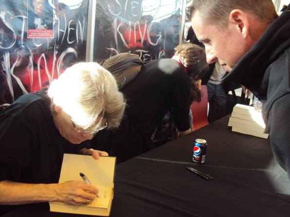 1458563_10201606286573783_1232110258_n