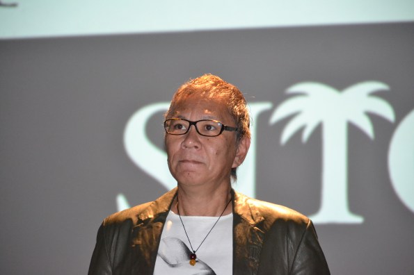 Takeshi Miike, protagonista del homenaje del festival, no paró de arriba abajo repartiendo autógrafos, fotografiándose con quien lo deseó y presentado todas sus películas. 