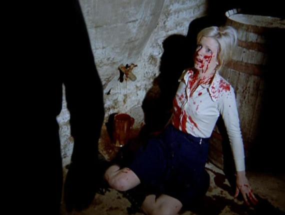 Uno de los asesinatos más 'artísticos' de Los ojos azules de la muñeca rota