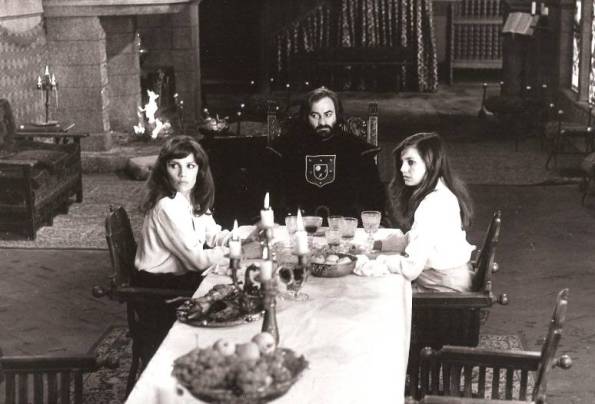 Pilar Alcón y Silvia Aguilar, huéspedes de Paul Naschy.