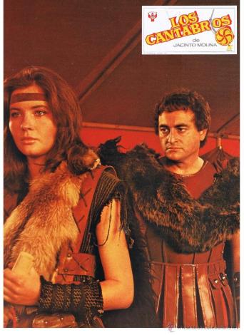 Verónica Miriel y Paul Naschy en un fotocromo de Los Cántabros.