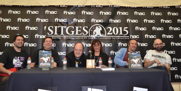 Dos monstruos que junto a otros amigos como José Luis Salvador Estébenez y Rubén Pajarón, nos ayudaron a hacer la presentación de Cine Fantástico y de Terror Español (1912-83)Todos ellos son unos tipos estupendos